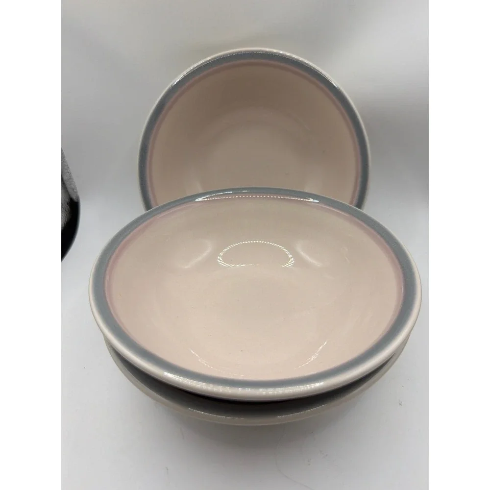 3 VTG Pfaltzgraff Aura Pink Blue Bands Cereal Soup Bowls 6
